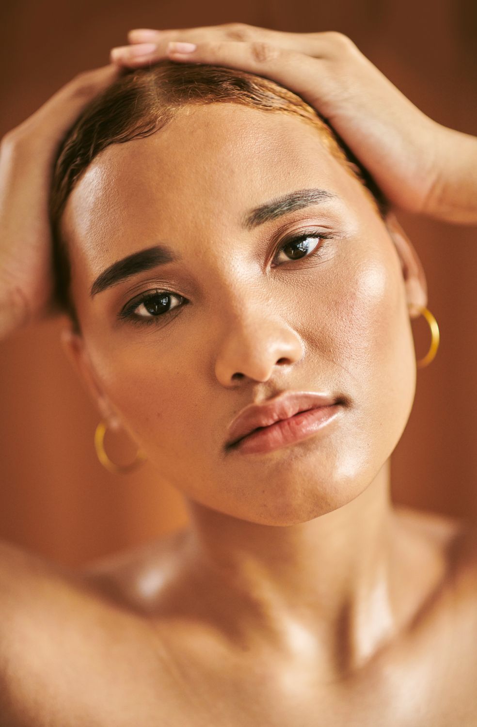 Portrait of a Farmington photofacial model with a natural look.